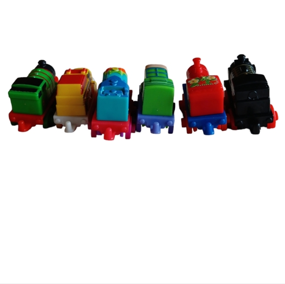 Lot of 6 Thomas Minis - Picture 2 of 15